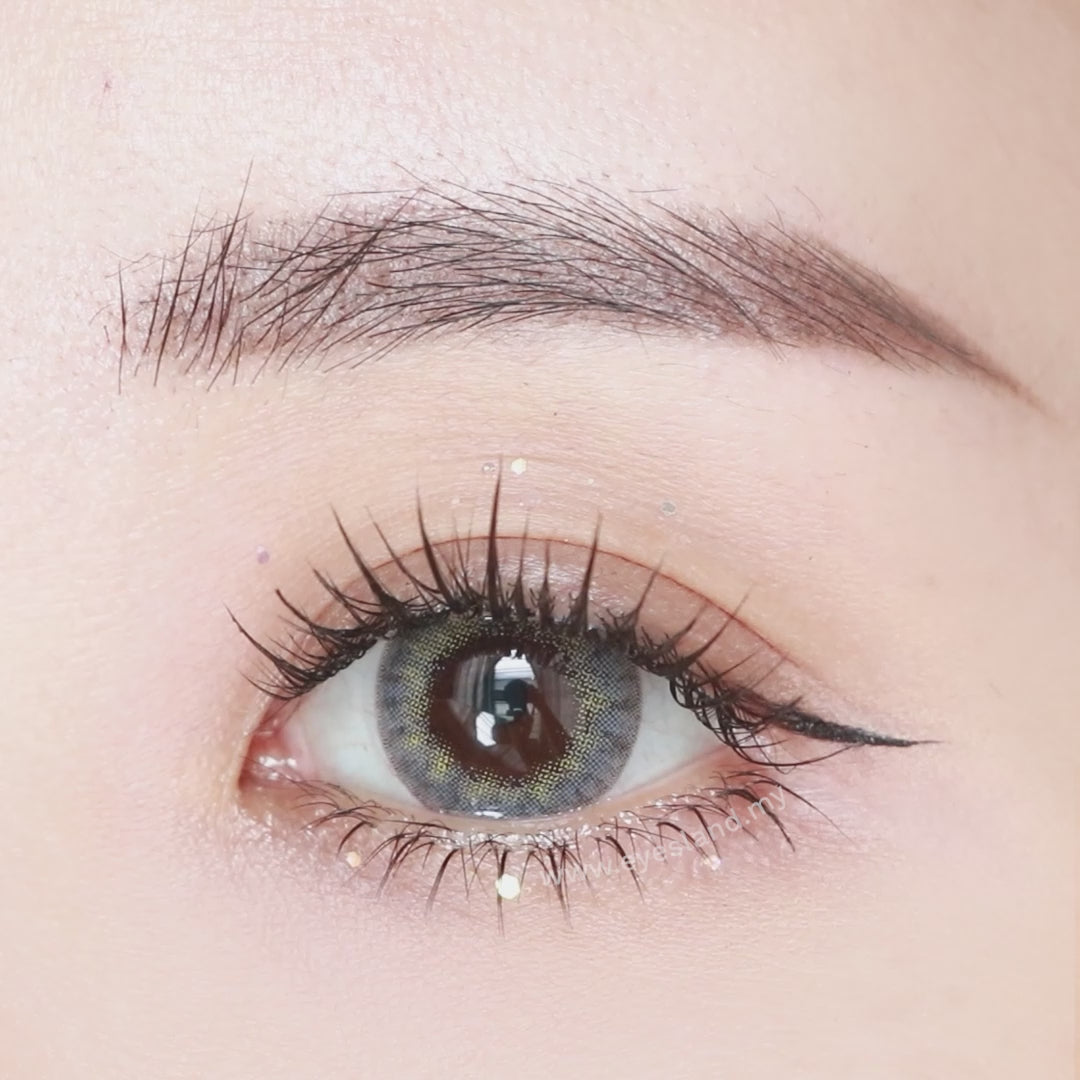 Dreamy Green-Eye Secret 38% Monthly Color Lens 2pcs (Eff dia:14.5mm)